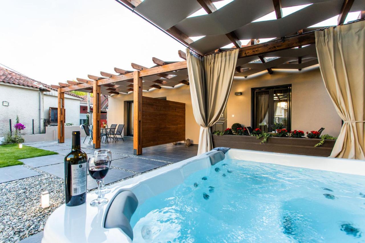 Meteora Boutique Villa E Kalambaka Bagian luar foto