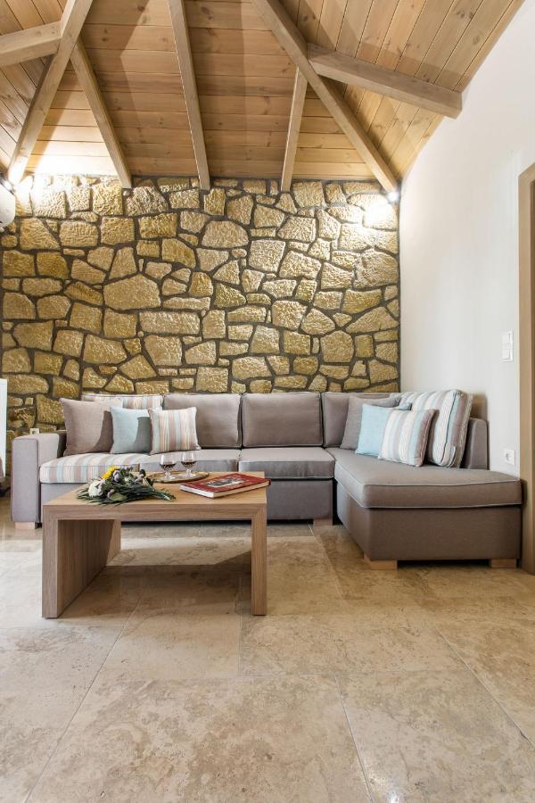 Meteora Boutique Villa E Kalambaka Bagian luar foto